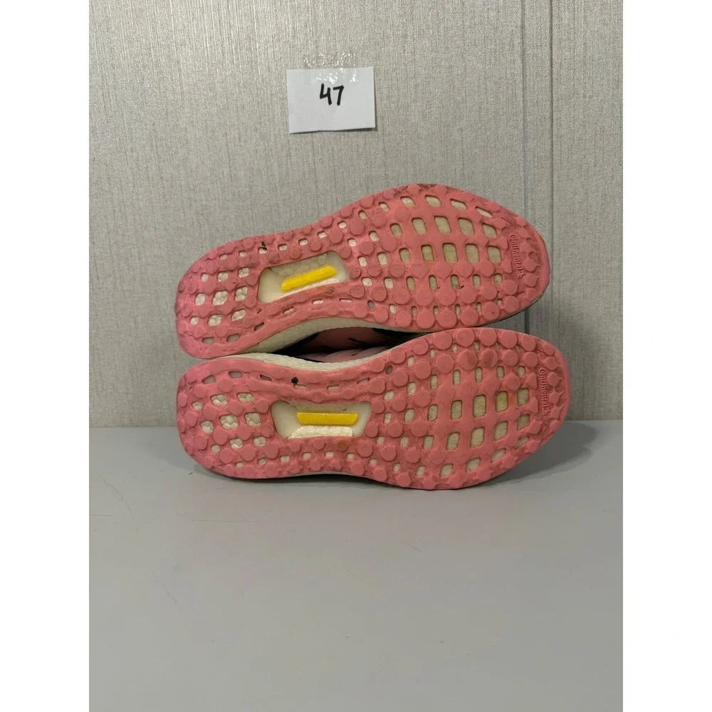 Adidas Womens‎ Ultraboost 5.0 Black Running Shoes Size 8